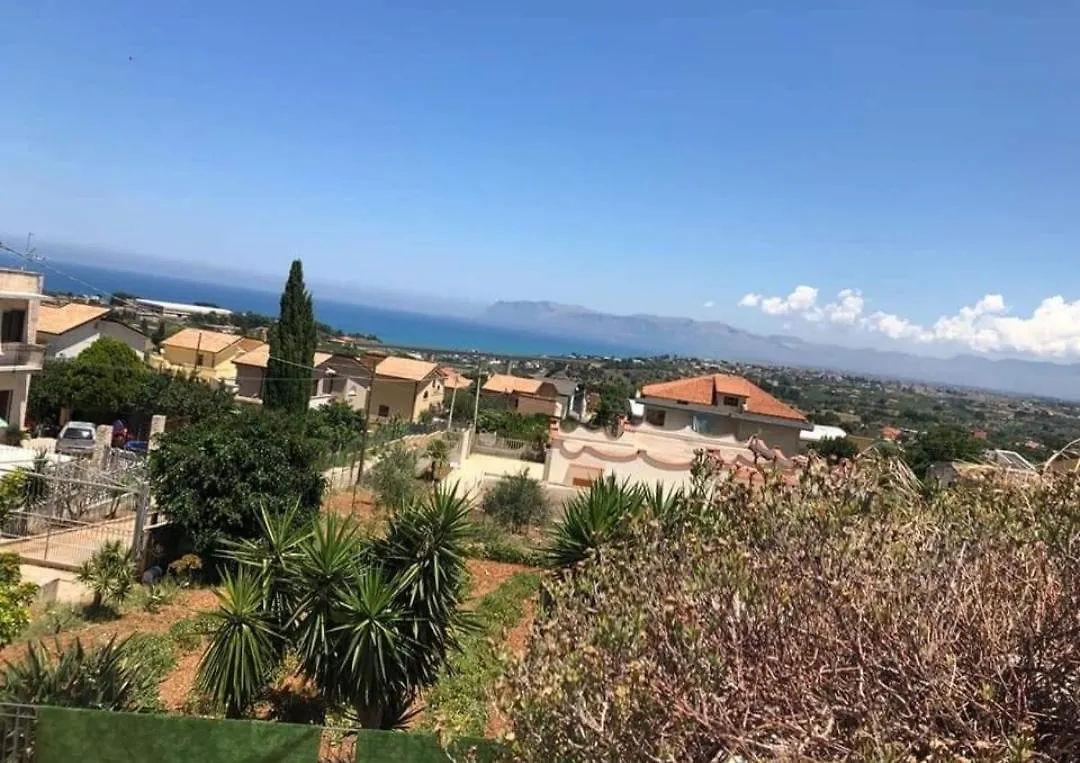 Appartamento In Villa Splendente Castellammare del Golfo Italy
